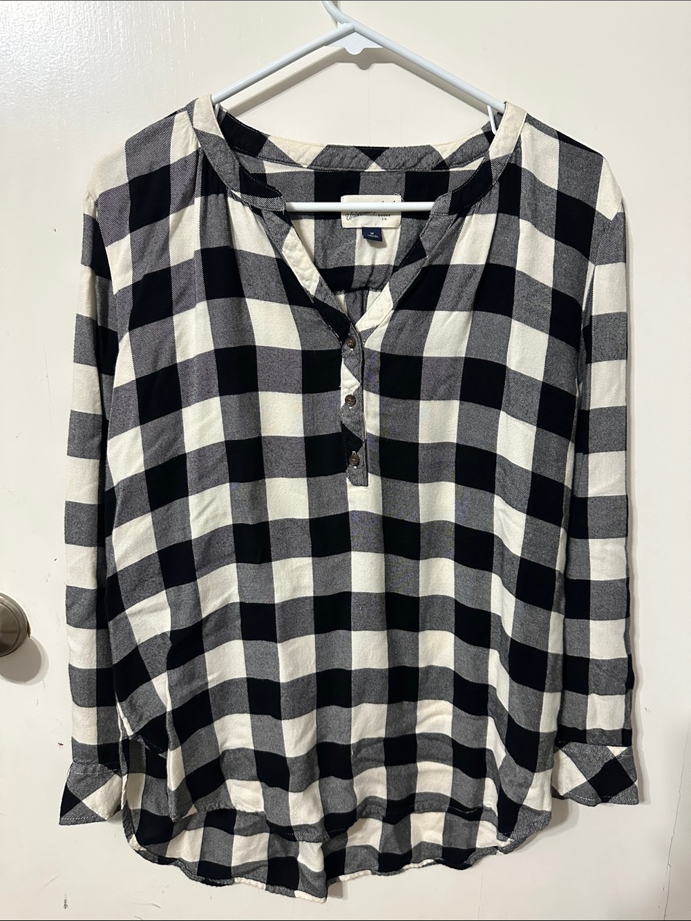 Black and White Plaid Women's Top